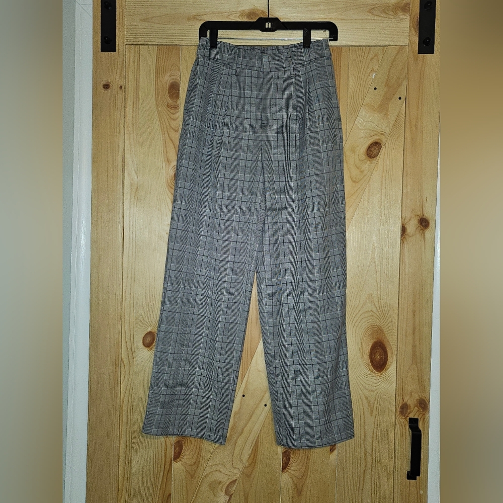 A New Day Gray Plaid Wide-Leg Trousers NWOT